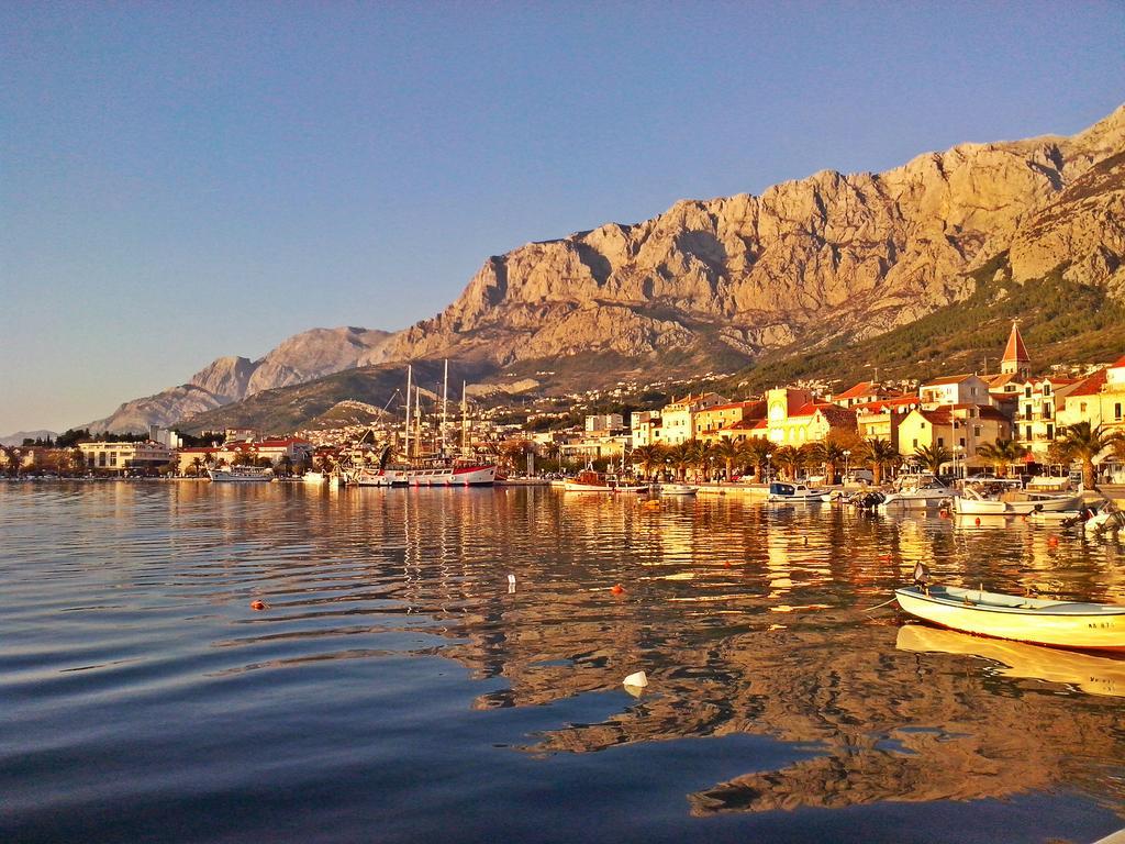 Apartments Denis Makarska Eksteriør billede